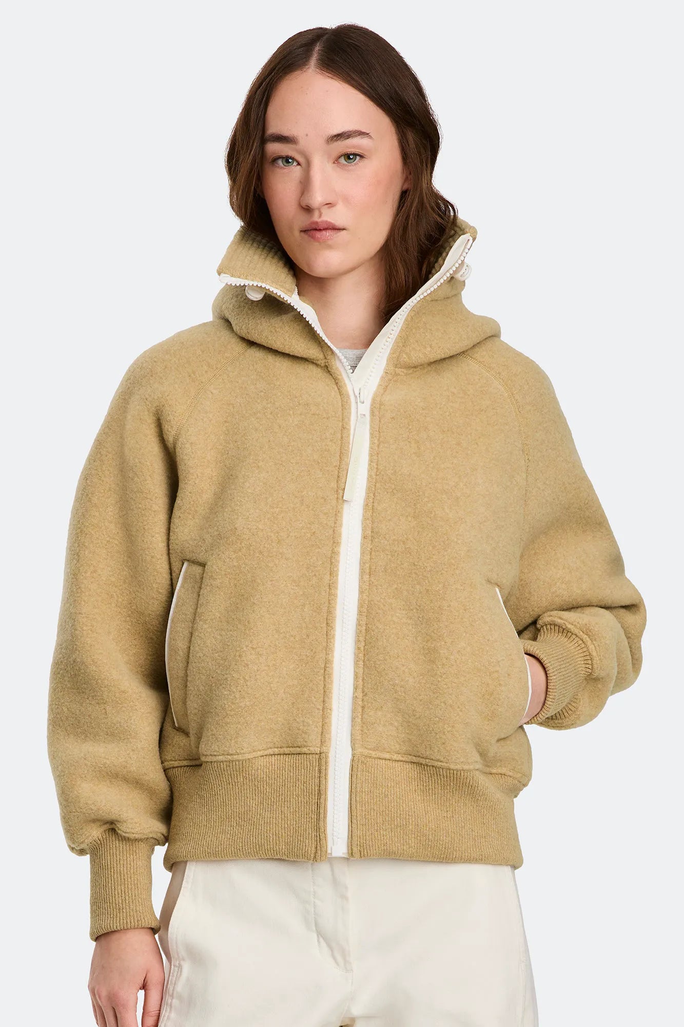 ECRU BEIGE