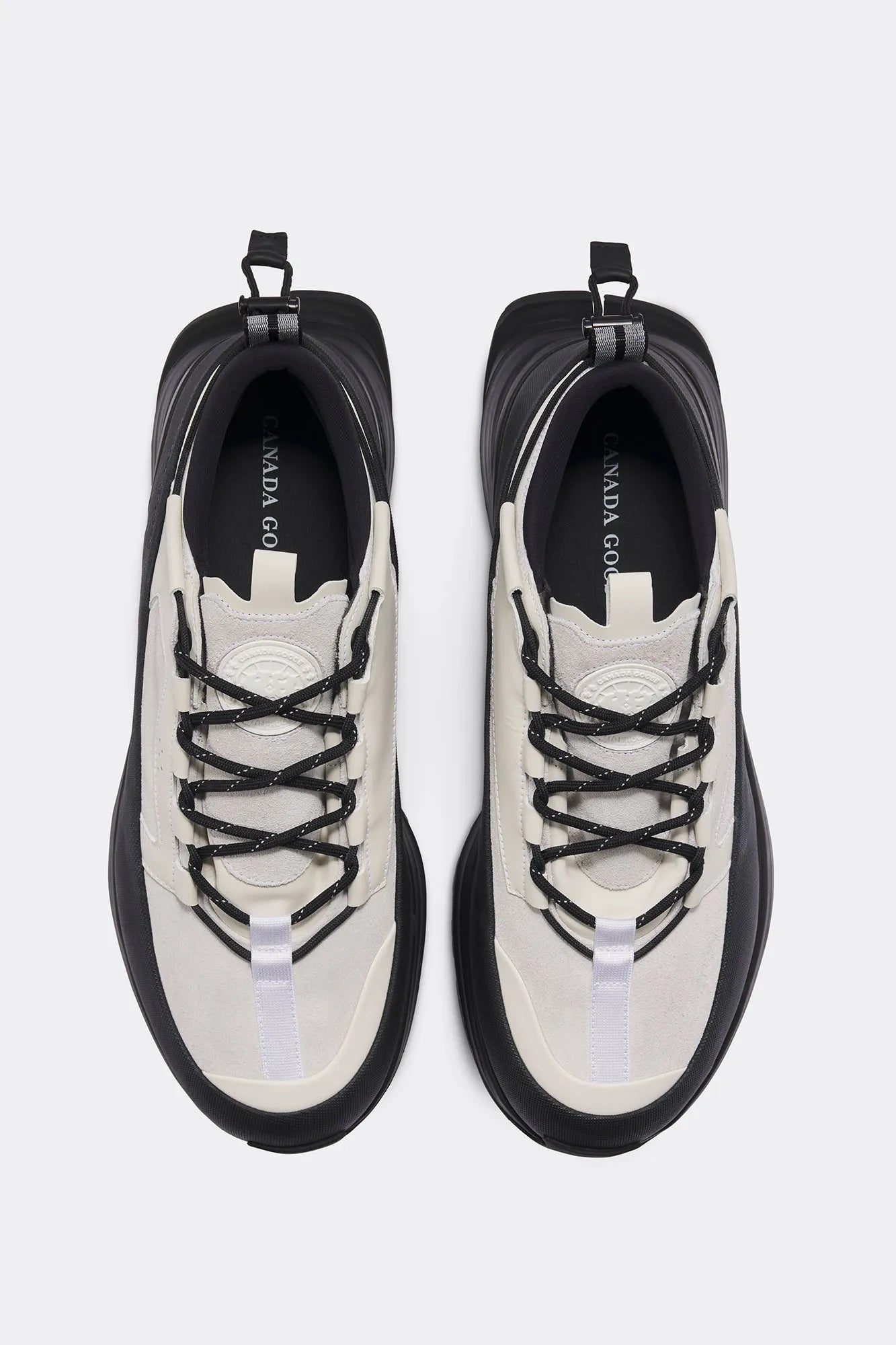 WHITE/BLACK